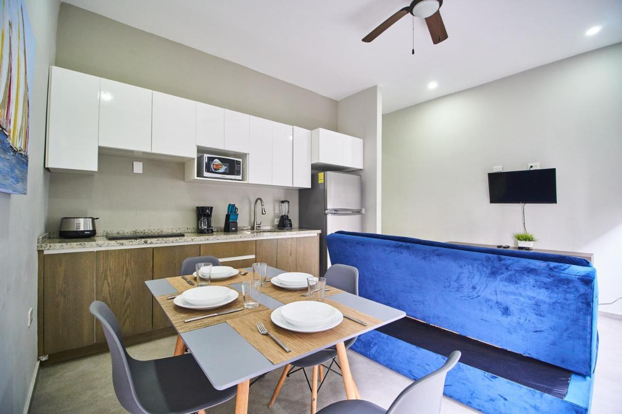 Aparthotel Torre 42 Playa Del Carmen By Lockey Exterior foto